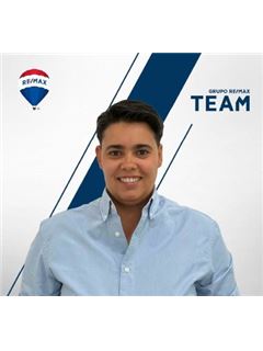 Rafaela Mendes - Team V