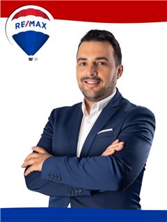 Norberto Isidro - RE/MAX - Rainha