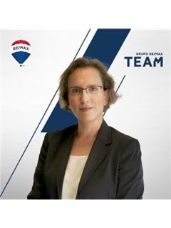 Ana Trindade - Team V