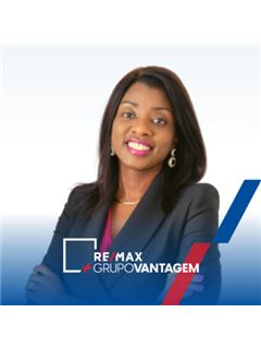 Filipina Desejada - Vantagem Avenida