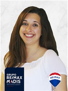 Office Staff - Rita Carronha - RE/MAX - Madis