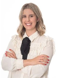 Owner - Marlene Amaral - Universal
