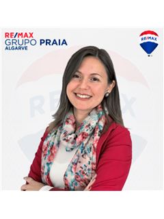 Broker/Owner - Tânia Serafim - Praia