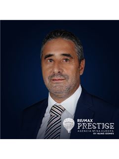 Omistaja - Francisco Valezim - Prestige