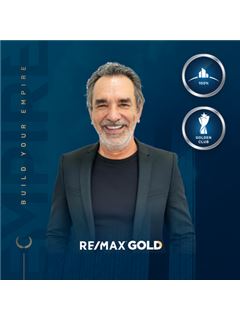 Francisco Costa - Gold