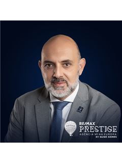 António Perucho - Prestige