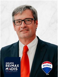 Rui de Brito - Chefe de Equipa Rui de Brito - RE/MAX - Madis