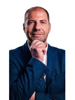 Owner - Pedro Baptista - Mercado