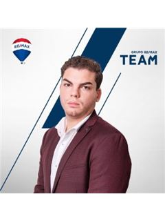 Tomás Monteiro - Team