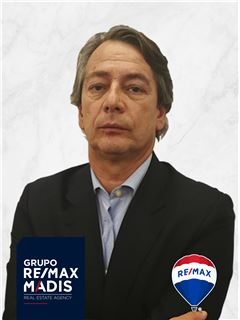 José Paulo Ambrósio - Membro de Equipa Rui de Brito - RE/MAX - Madis