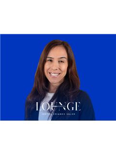 Agent  in Training - Ana Salvador - Lounge