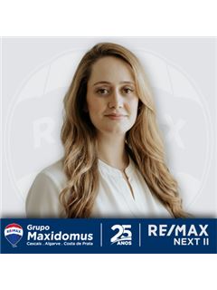 Camila Martins - Next