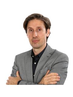 Victor Rafael - Universal