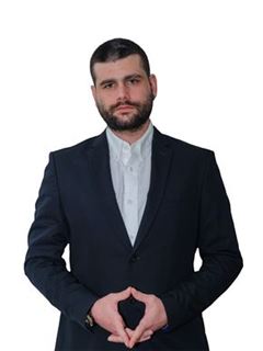 José Pinto José Pinto - Vantagem Académica