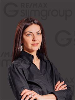 Office Staff - Soraia Merendas - Siimgroup Loft