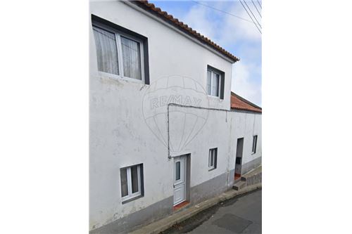 Residential - Single Family Home - T3 - Santa Barbara, Ponta Delgada ...