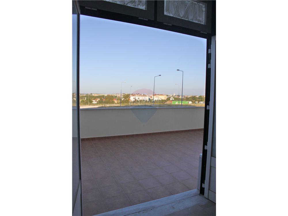 Commercial/Retail - For Sale - Alenquer (Santo Estêvão e Triana), Alenquer - 7 - 120611193-193