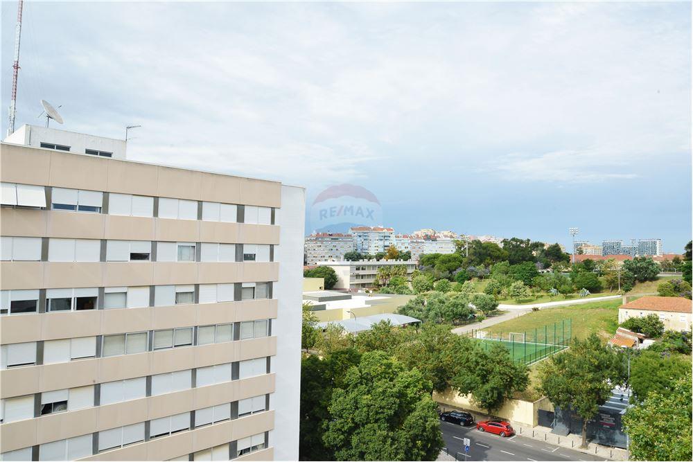 Apartamento - T3 - Venda - Carnide, Lisboa - 32 - 120611193-332