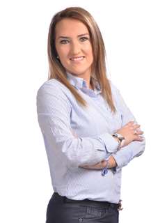 Marcela Yohana Cabrera Mojica - RE/MAX Luxor
