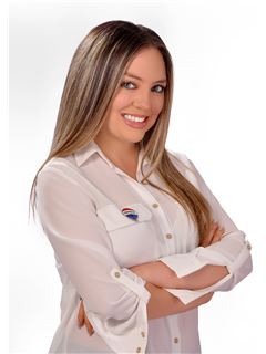 Associate in Training - Dianne Michelle Jimena Doherty Maldonado - RE/MAX Luxor