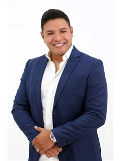 Associate in Training - Werner Antonio Rojas Ramirez - RE/MAX Inmobiliart
