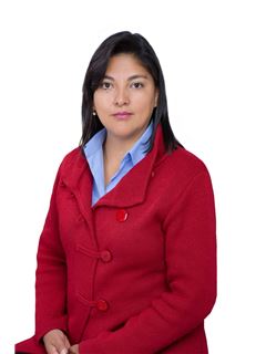Marianela Erika Sanga Ayala - RE/MAX Inversiones Inmobiliarias I