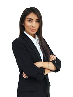 Associate in Training - Enith Paola Gonzales Montaño - RE/MAX Uno