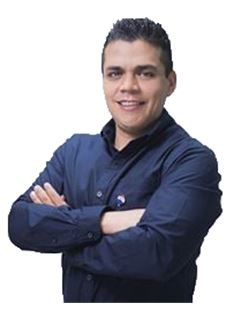 Broker/Owner - Carlos Eduardo Postigo Gainza - RE/MAX Norte Equipetrol