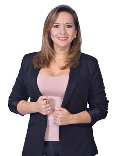 Associate in Training - Yanine Eliana Carrillo Colosina - RE/MAX Fortaleza