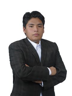 Associate in Training - Mijael Vladimir Galindo Roque - RE/MAX Renueva