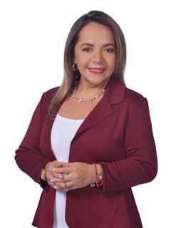 Agente en Entrenamiento - Cinthia Carolina Sejas Villa - RE/MAX Fortaleza