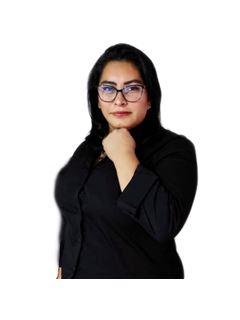 Associate in Training - Grissy Kathia Molina Siles - RE/MAX Top