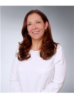 Mäklarpraktikant - Claudia Fernanda Ponce Zapata - RE/MAX Inversiones Inmobiliarias I