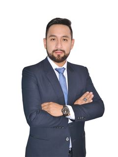 Associate in Training - Michael Andres Mendoza Chiri - RE/MAX Emporio Marka