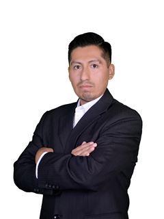 Associate in Training - Ignacio Elmer Rojas Laura - RE/MAX Uno
