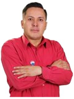 Juan Carlos Padilla Flores - RE/MAX Diamond