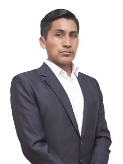 Associate in Training - Ruben Pablo Saire Quispe - RE/MAX Pro