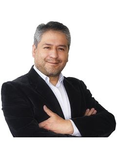 Fernando Yerko Murillo Barrera - RE/MAX Professional