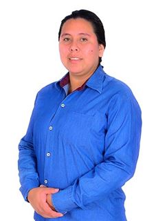 Associate in Training - Laura Rosario Limon Berthija - RE/MAX Life