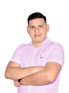 Broker/Owner - Victor Hugo Flores Mejia - RE/MAX All Service