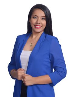 Agente en Entrenamiento - Fabiola Justiniano Mendez - RE/MAX Fortaleza