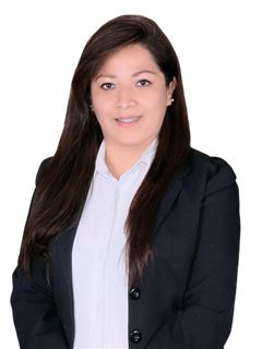 Diana Cecilia Valenzuela Nuñez - RE/MAX Professional 2