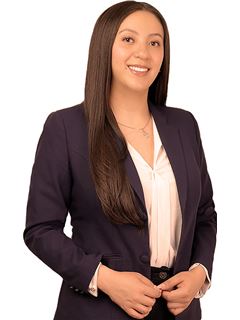 Associate in Training - Teresa Sierra Alcocer - RE/MAX Professional