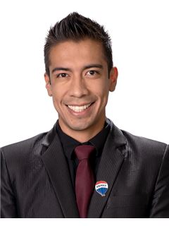 Associate in Training - Kevin Christian Ari Ortiz - RE/MAX Libertad