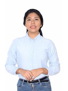 Associate in Training - Maria Yecenia Mendoza Mercado - RE/MAX Futuro