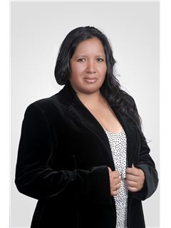 Mäklarpraktikant - Rosalia Rojas Tordoya de Alvarez - RE/MAX Uno