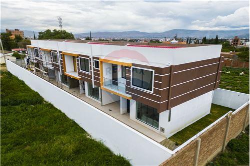 For Sale-House-Condominio Alborada Residence, Av. Circunvalación.  - Zona Chilimarca,  -  Tiquipaya, QUILLACOLLO, Cochabamba-125004019-110