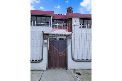 For Sale-House with Commercial Space-Seguencoma  -  La Paz, Murillo, La Paz-120030018-146