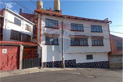Pārdošana-Dzīvoklis ar ārēju celiņu-777 Av Esteban Arce Calle 6 Alto San Antonio  - Av Esteban Arce Calle 6  - Villa San Antonio  -  La Paz, Murillo, La Paz-120054003-30