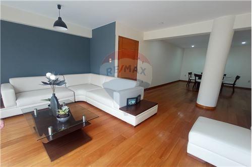 For Sale-Condo/Apartment-A URB. LA SUIZA 1 EDIF. LOGOS  - URB. LA SUIZA 1 EDIF. LOGOS  - Achumani  -  La Paz, Murillo, La Paz-120035089-36